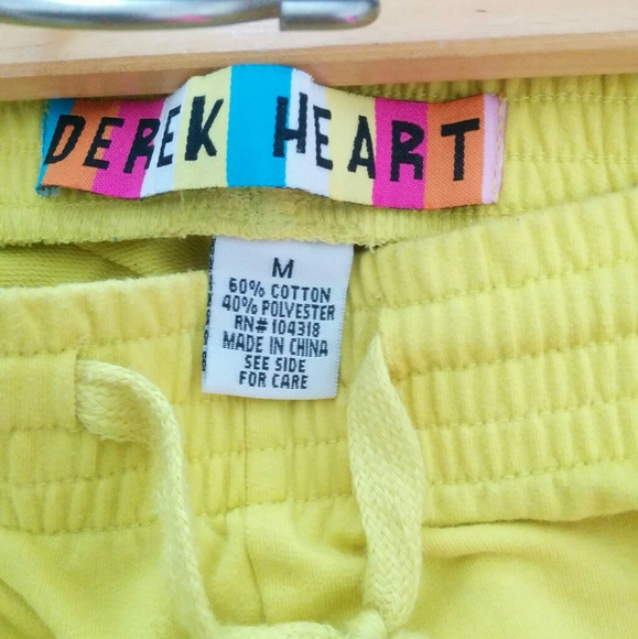 Derek Heart Sweat Pants - Picture 3 of 3